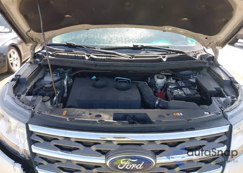 2018 Ford Explorer z USA, uszkodzony, nr VIN 1FM5K8BH0JGC57147